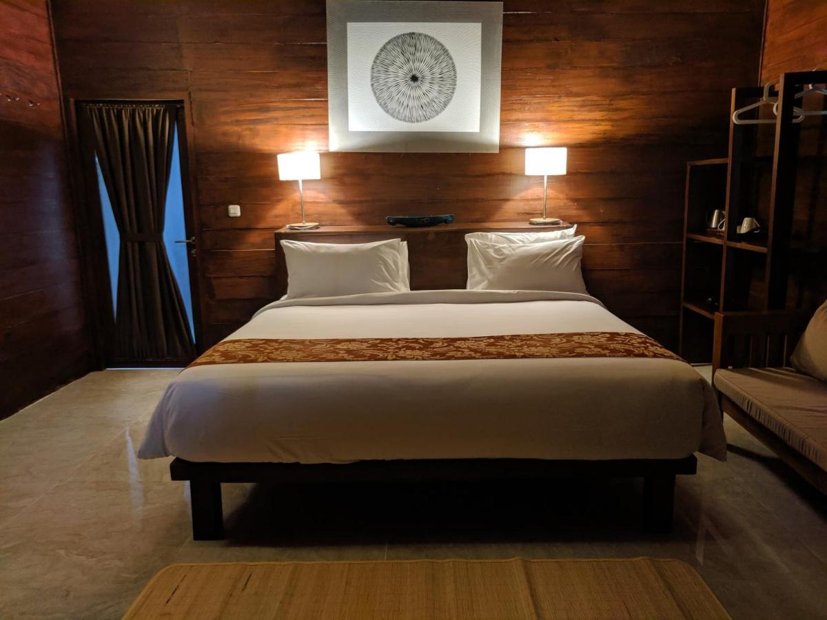 ปาราเดซา ลีฟวิง Hotel กีลีตราวางัน ภายนอก รูปภาพ